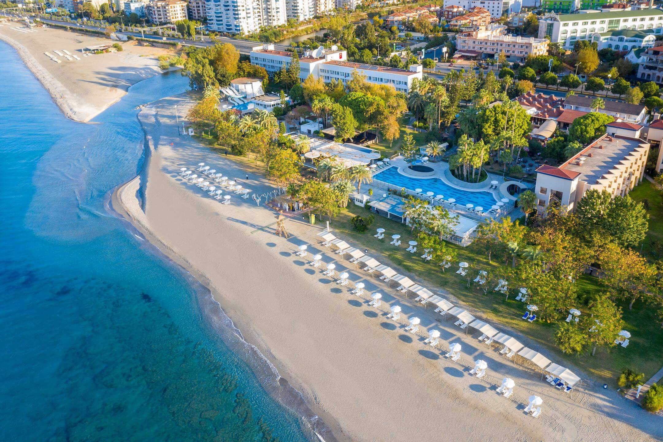 Labranda Alantur Resort logo