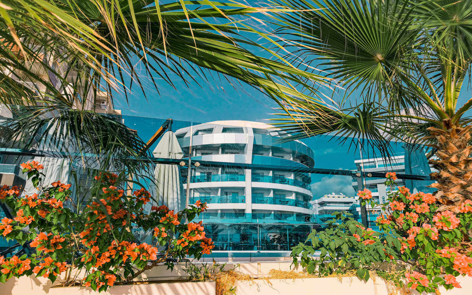 Sunprime C-lounge Hotel logo