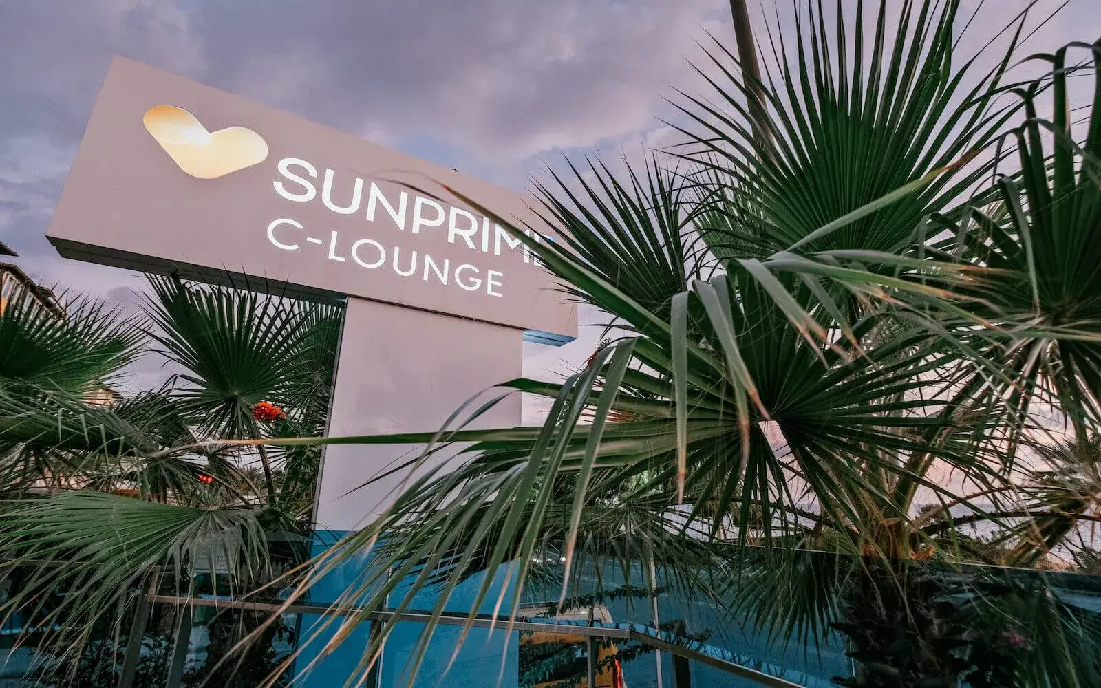 Sunprime C-lounge Hotel logo